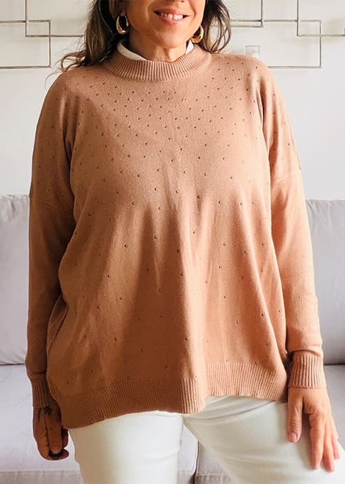 Sweater tachas